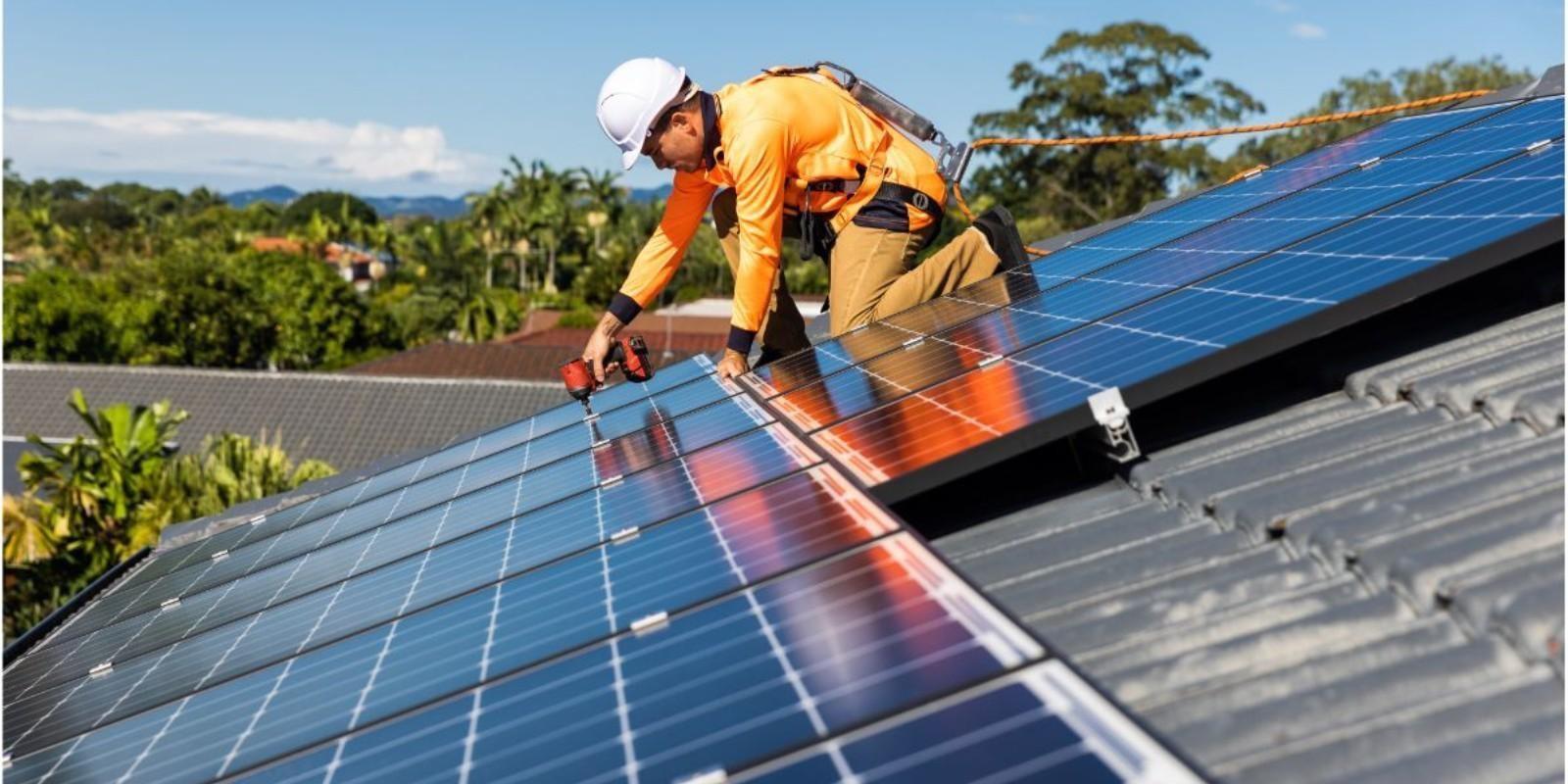 Guía Rápida para Propietarios: Cómo Preparar tu Casa para la Venta con Paneles Solares